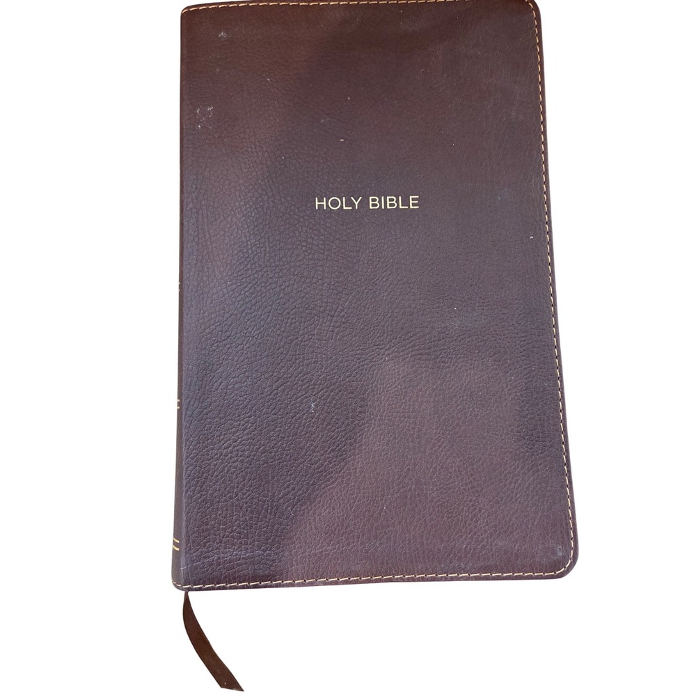 Thomas Nelson NKJV Reference Bible Personal Size Giant Print Brown Leathersoft